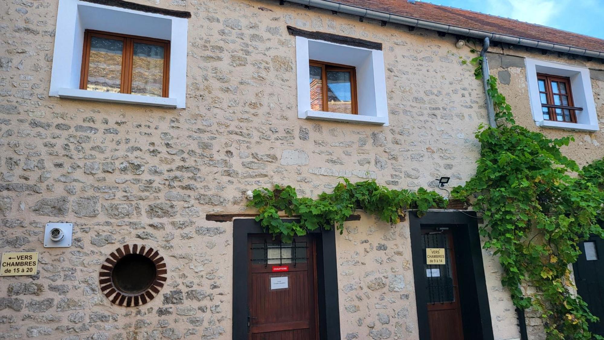 A La Vielle Halle Souppes-sur-Loing Εξωτερικό φωτογραφία